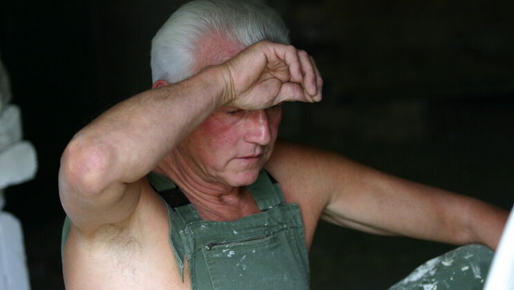 [Oldje] - Blonde Bibi Fox Gives Deepthroat BJ - Bibi Fox - Barry