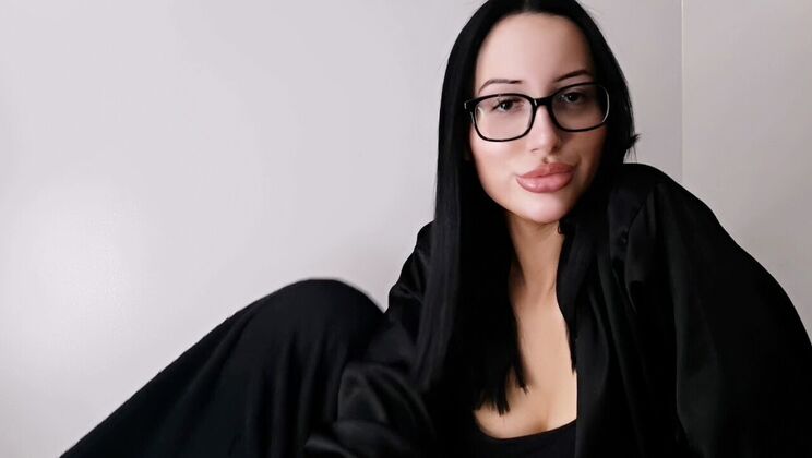 Glasses and Gagging with Ivona Bhabie