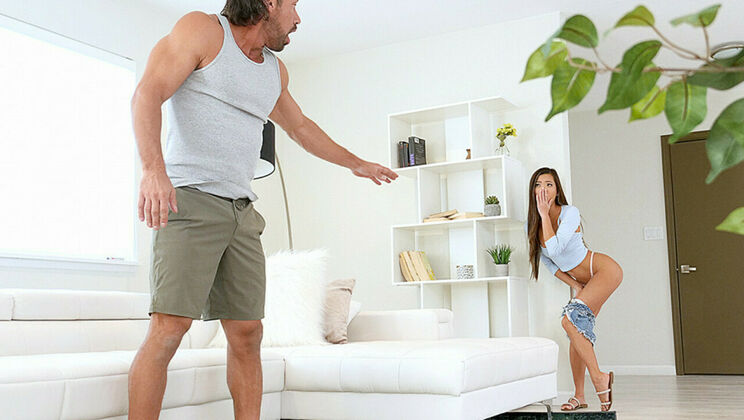 Steamy Stepbody Encounter with Vina