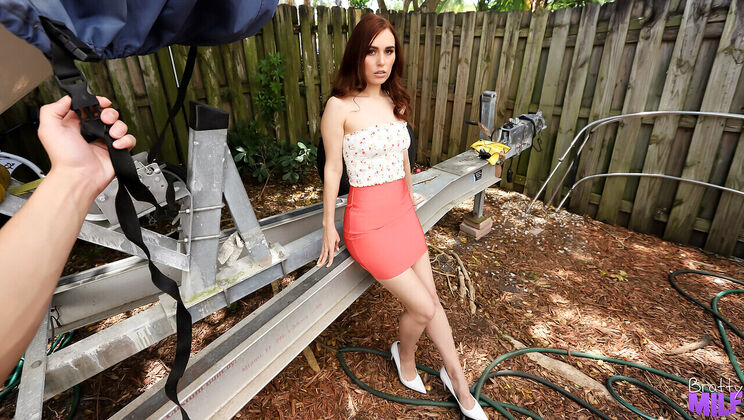 [BrattyMILF] - Stepmom's Facial and POV Blowjob Session - Kiki Vidis