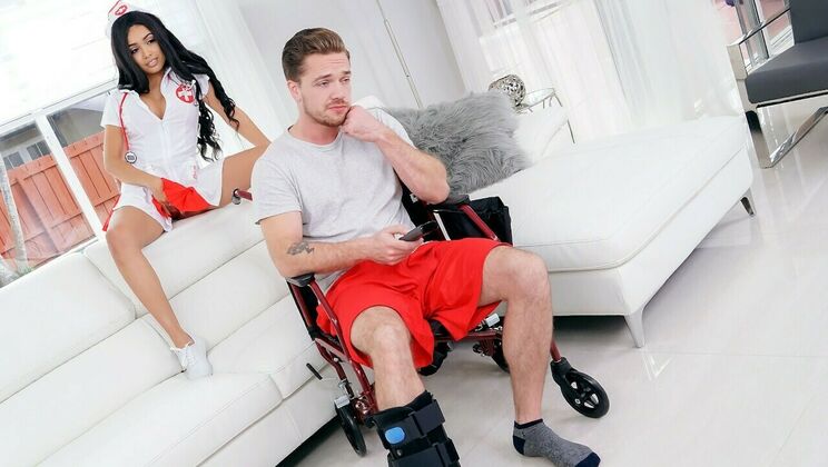 [IKnowThatGirl] - Aaliyah Hadid Sucks Kyle Mason - Aaliyah Hadid - Kyle Mason