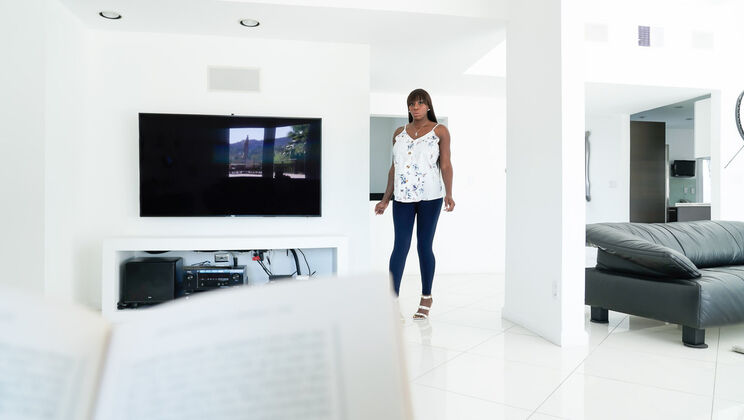 [PervMom] - Wrex's Stepmom Seduction Scene - Wrex Oliver - Mystique