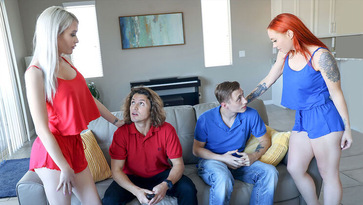 [MomSwap] - Off the Rails: Doggystyle and More