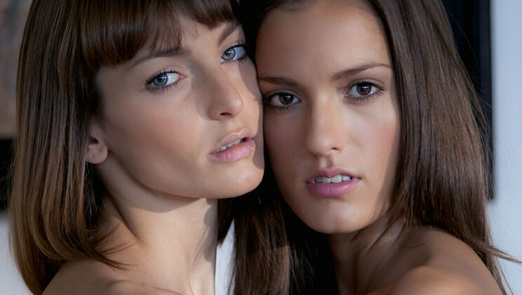 [SexArt] - 69 on the Open Road - Silvie Luca - Flora