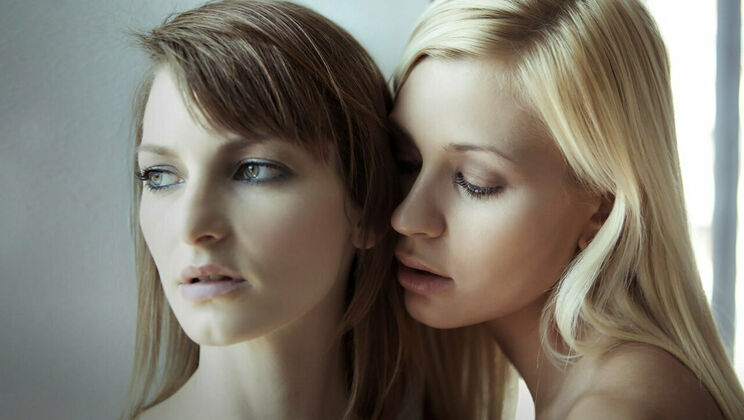 [SexArt] - Shaved and Ready: Blonde Tracy and Brunette Flora in Love For Sale - Chapter 1 - Tracy Lindsay - Flora