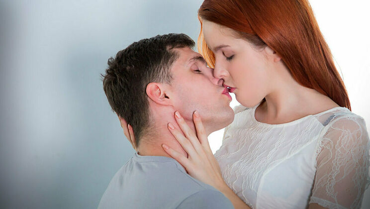 [SexArt] - Kristof Cale Fucks Curly Amarna Miller