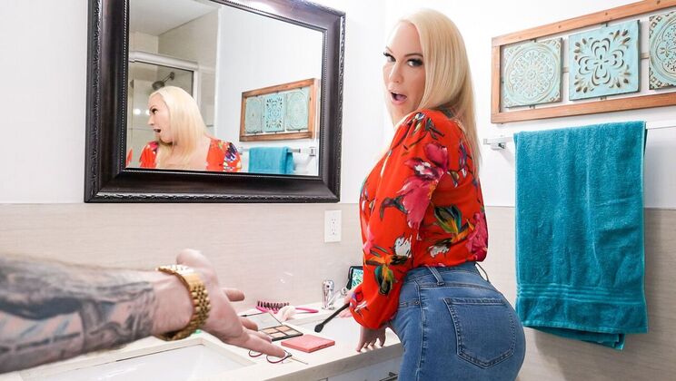 [MyPervyFamily] - Rapid FUCK with Big Tits Blonde Stepmom