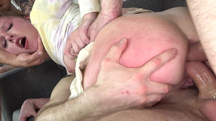 [VKStudio] - Close Up of Stella Bliss' Beautiful Ass in Action - Willy Regal - Pimpal Bill - Viper Tor - Stella Bliss