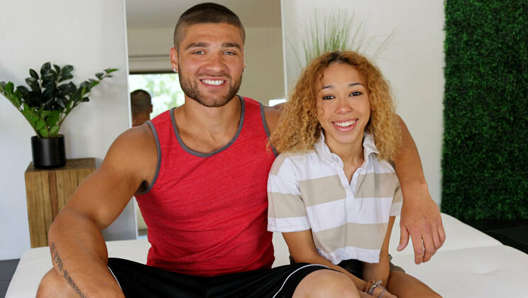 [HotGuysFuck] - Big Mike Meets Little Rachel - Mike Cain - Rachel Skye