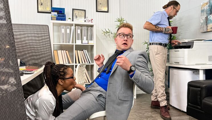 [WorkMeHarder] - Creampie Delight with Blonde Bombshell - Kira Noir - Van Wylde