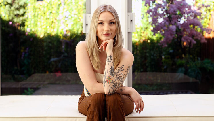 [CastingCouchHD] - Syrah's Cowgirl Cum Fest - Syrah