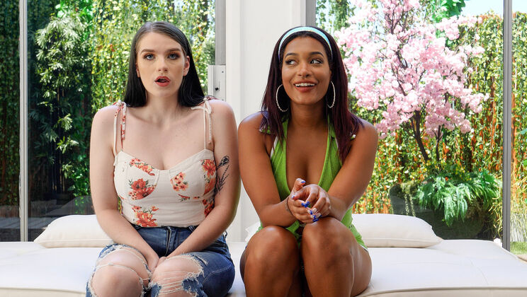 [CastingCouchHD] - Face Sitting and Kissing in Audition - Emily - Addis