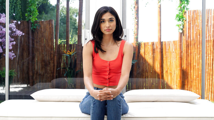 Footjob Queen Reina's Audition