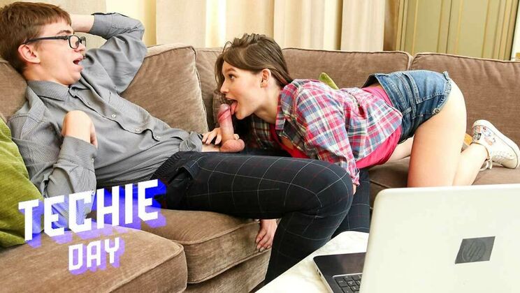 [ClubSweethearts] - Fomgosha Haynes Hot European Teen - Big Tits & Hardcore Sex - Fomgosha Haynes - Janyk Brones