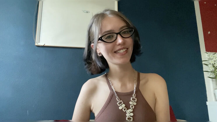 [Ersties] - Mona's DP Fantasy Turns Real with Ersties Hotties - Luna T. (Ersties) - Jenny (Ersties) - Olivia S (Ersties) - Mona B. (Ersties)