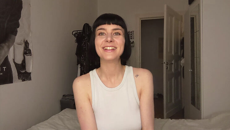 [Ersties] - Zoom Orgy with Delfine and Sexy Chicks - Domino (Ersties) - Serafina (Ersties) - Delfine (Ersties) - Daniela (Ersties) - Candice (Ersties) - Evie (Ersties)