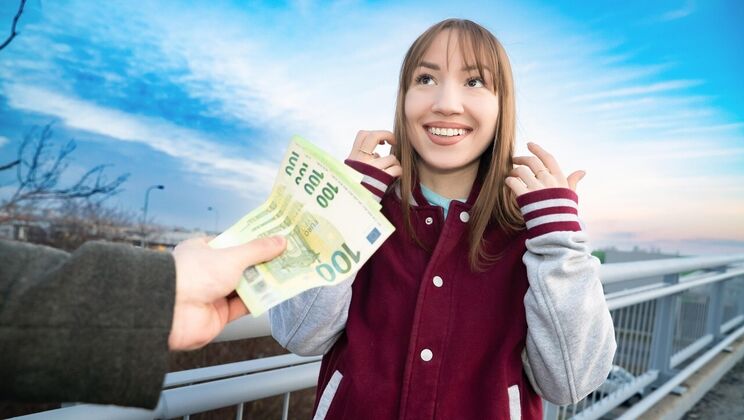 [PublicAgent] - Petite Kate Gets Pounded in Socks - Kate Quinn - Yeri Blue