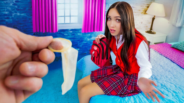 [DadCrush] - Stepdad Shows Mia How to Lose Virginity