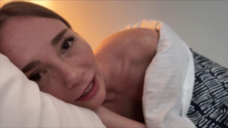 [PerfectGirlfriend] - Brunette Teen Girl Gives GFE Blowjob and Cumshot - Tess Thompson