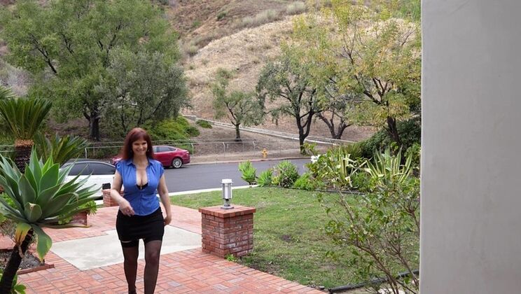 [PornWorld] - MILF Syren De Mer Double Penetration and Cumshot - Syren De Mer - Will Pounder - Scotty P