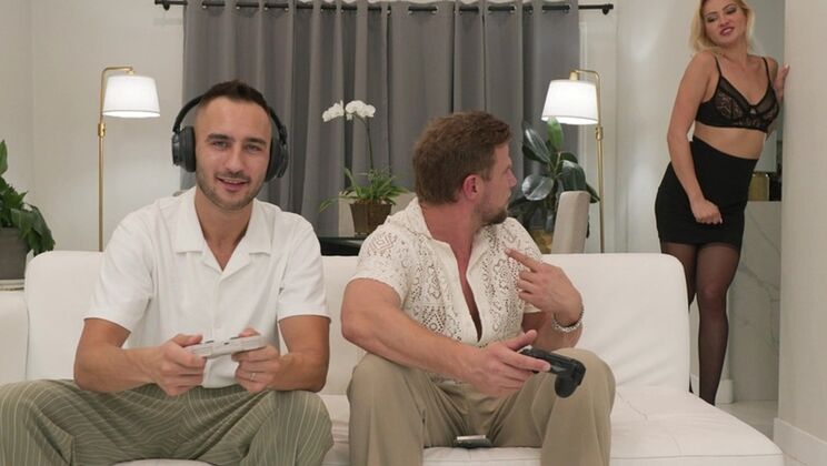 [PornWorld] - Blonde Babe Cherry Kiss in Hardcore Threesome DP Action - Cherry Kiss - Milan - Vince Karter