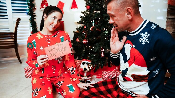 [MyPervyFamily] - Stepdad Peter Fitzwell Unwraps Theodora Day's Natural Tits - Theodora Day - Peter Fitzwell