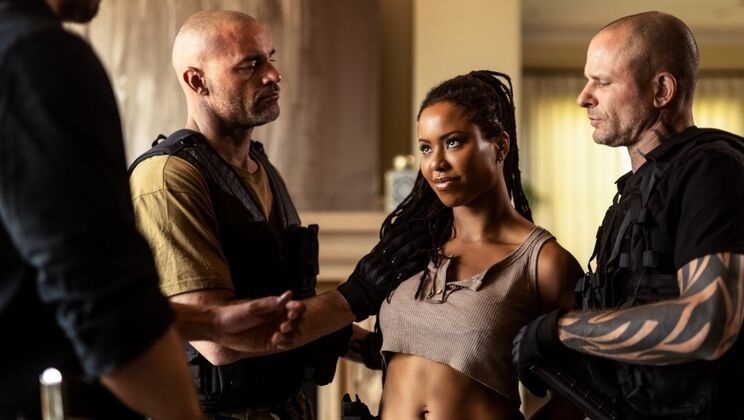 [DigitalPlayground] - Anal Sex Doggystyle Missionary with Athletic Man - Kira Noir - Alex Jones