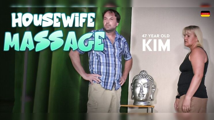 [Mature.nl] - Blonde mature Kim gets fingering orgasm and cum on pussy massage - Kim E. (EU) - Mike D.